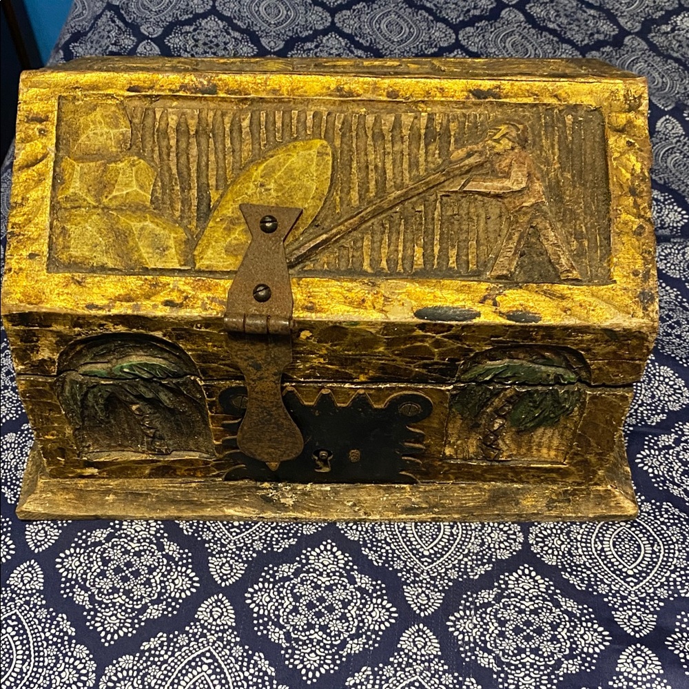 Florentia Handcrafted Wooden Chest Jewelry Box Handmade Palm Trees Rustic